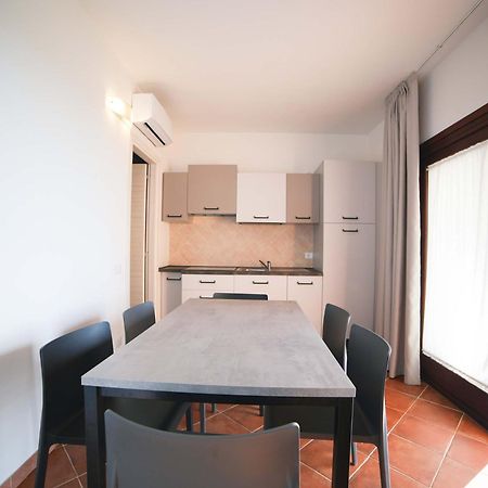 Residence Rocce Rosse Isola Rossa Exterior photo